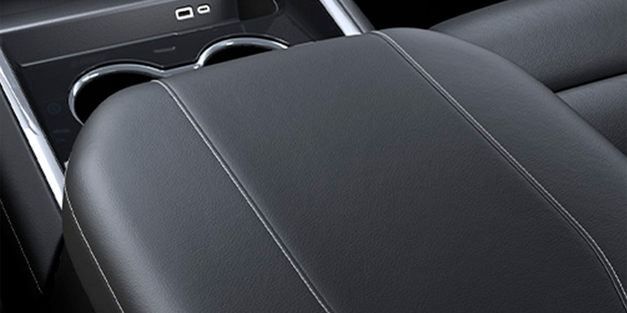 Asientos de la Chevrolet Suburban Z71 con acabado en cuero negro.